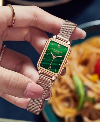Wlisth London Small Case Women's Green Face Retro Milan Mesh Watch - Rose Gold